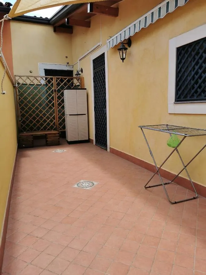 Cottage Regina Bianca, Tutto Cio Che Desideri! Catánia Italië