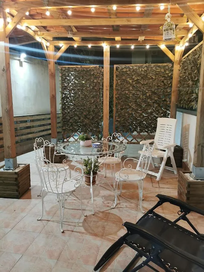 Vakantiehuis Cottage Regina Bianca, Tutto Cio Che Desideri! Catánia